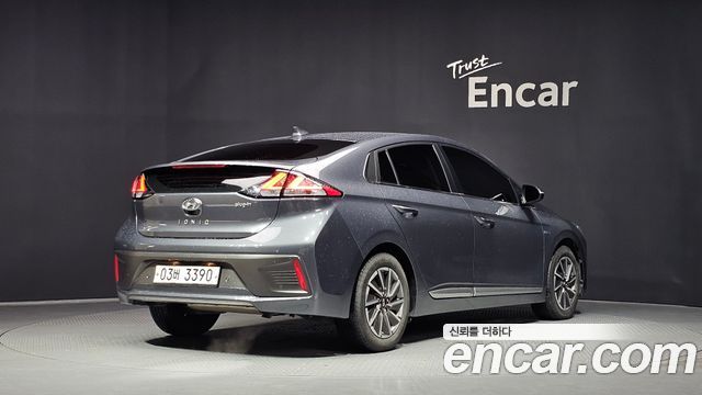 Hyundai Ioniq Новый, гибрид 1.6 Plug-in HEV Q - фото 0