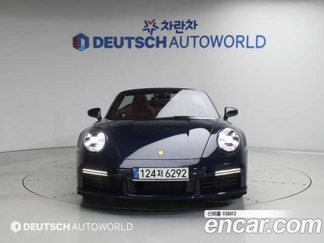 Porsche 911 Turbo S Cabriolet - фото 2