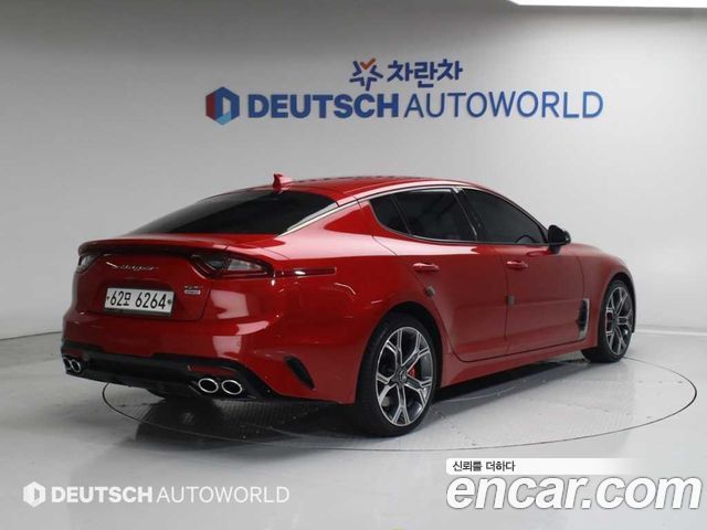 Kia Stinger 2.0 Turbo 2WD Platinum - фото 1