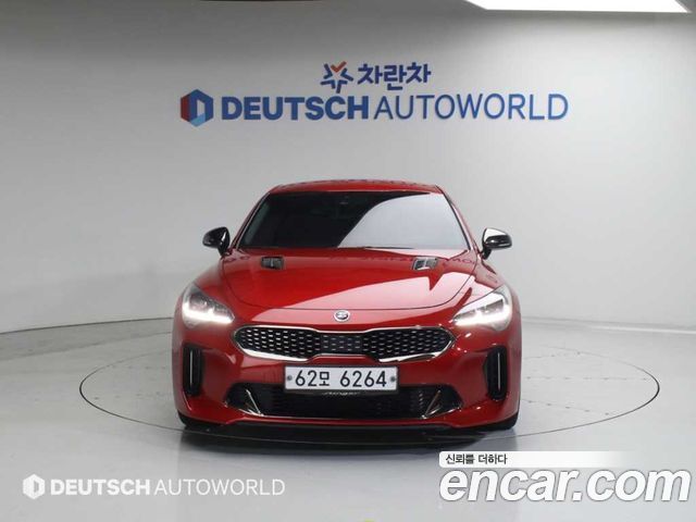Kia Stinger 2.0 Turbo 2WD Platinum - фото 2