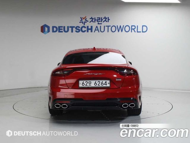 Kia Stinger 2.0 Turbo 2WD Platinum - фото 3