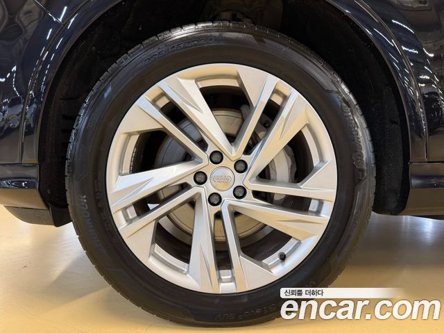 Audi Q7 45 TDI Quattro Premium - фото 4
