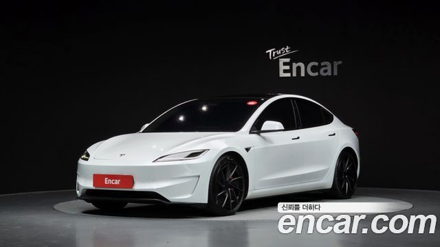 Tesla Model 3 Performance AWD - фото 0