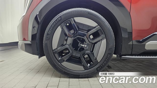 Kia EV9 Long Range 4WD GT Line - фото 4