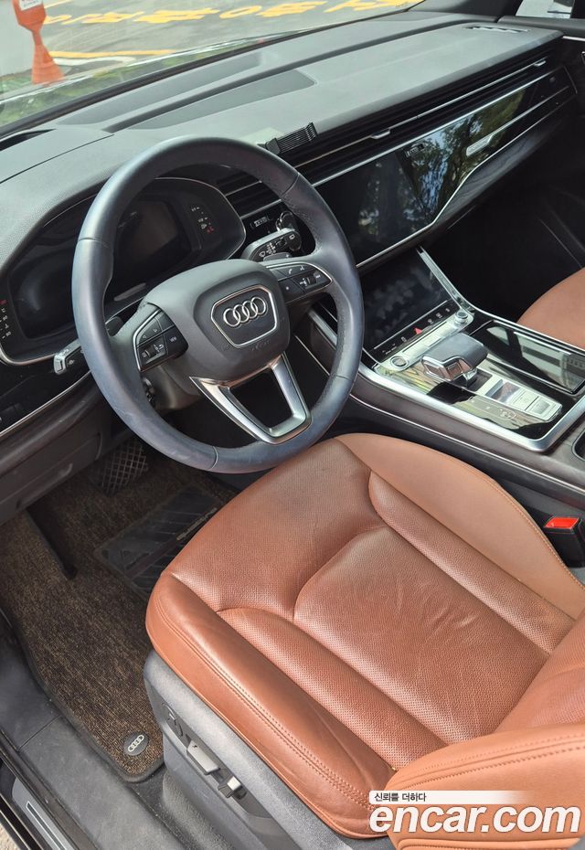 Audi Q7 45 TDI Quattro Premium - фото 2
