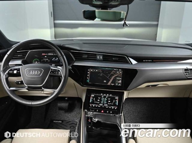 Audi e-Tron 55 Quattro - фото 4
