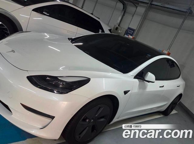Tesla Model 3 Long Range AWD - фото 2