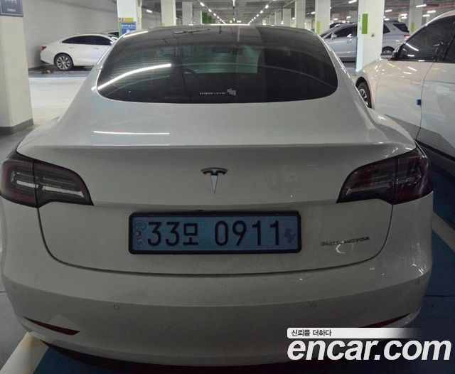 Tesla Model 3 Long Range AWD - фото 3