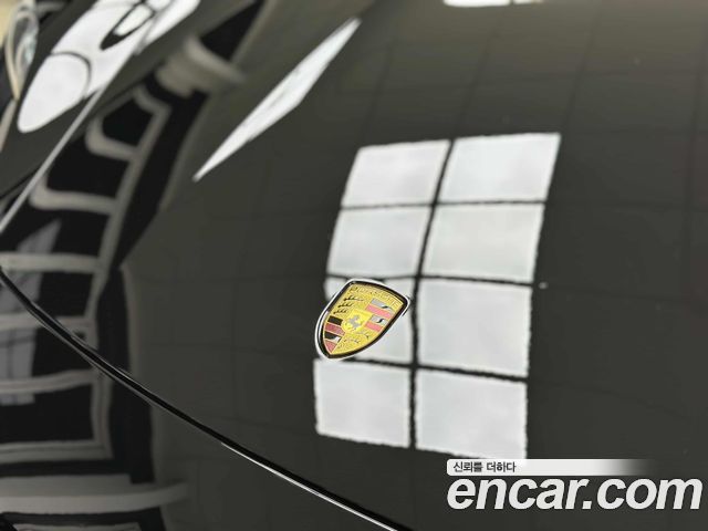 Porsche Taycan Turbo S - фото 3