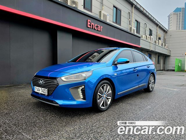Hyundai Ioniq гибрид Q - фото 0