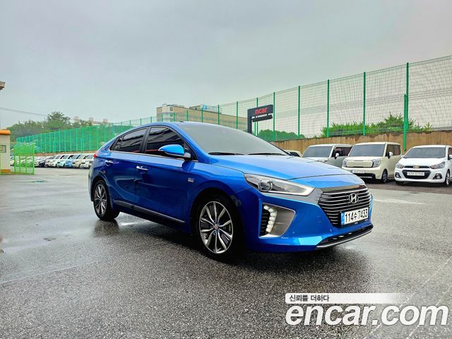 Hyundai Ioniq гибрид Q - фото 1