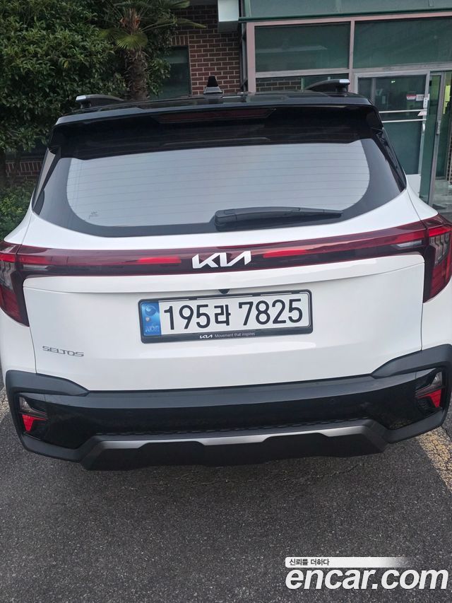 Kia Seltos Новый Gasoline 2.0 2WD Gravity - фото 1