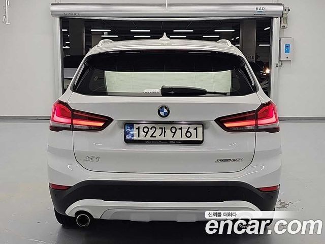 BMW X1 F48 xDrive 20i xLine - фото 2