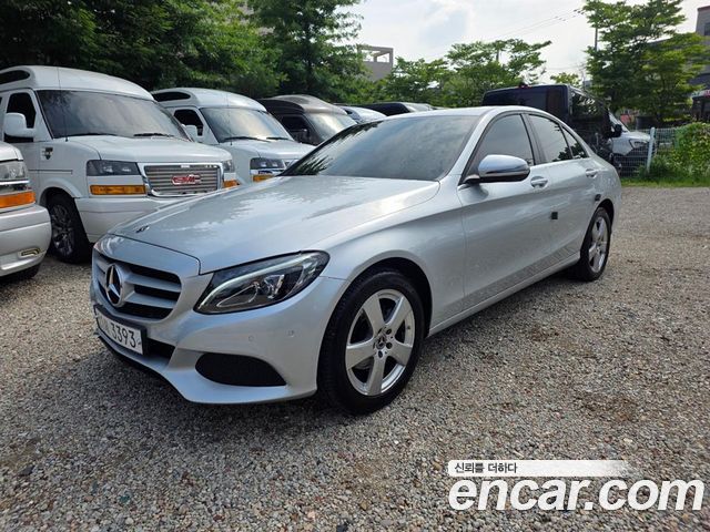 Mercedes-Benz C-Class W205 C200 d - фото 0
