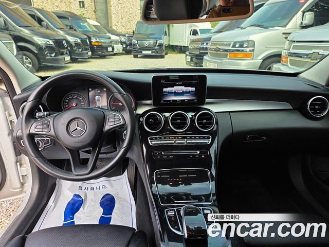 Mercedes-Benz C-Class W205 C200 d - фото 4