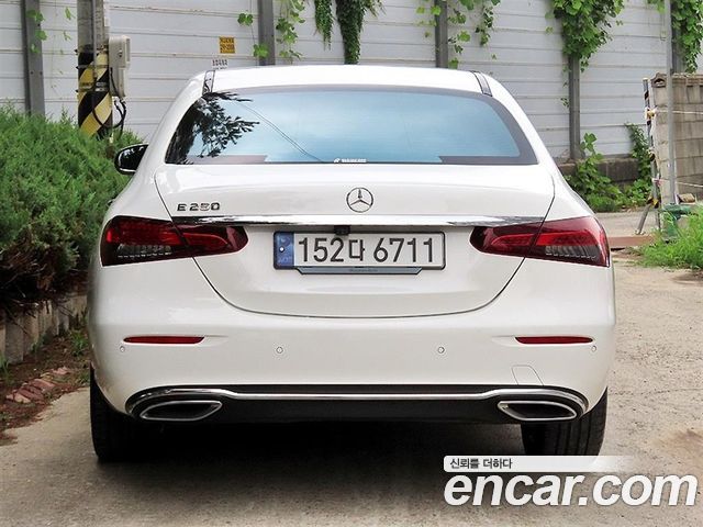 Mercedes-Benz E-Class W213 E250 Exclusive - фото 3