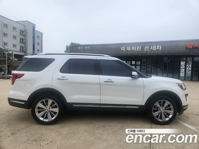 Ford Explorer 2.3 Limited 4WD 5th - фото 2