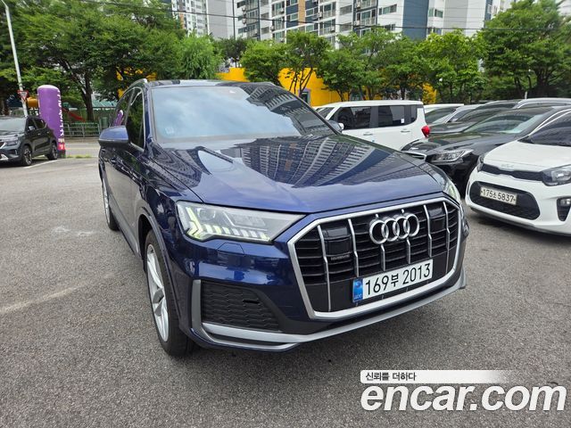 Audi Q7 45 TDI Quattro Premium - фото 2