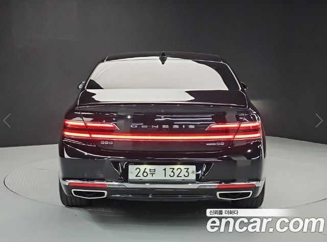 Genesis G90 5.0 AWD Prestige - фото 2
