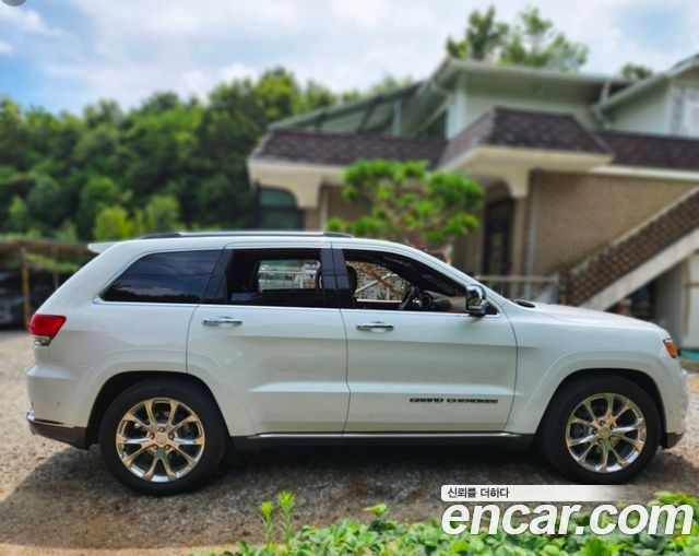 Jeep Cherokee 3.6 Summit WK2 - фото 2