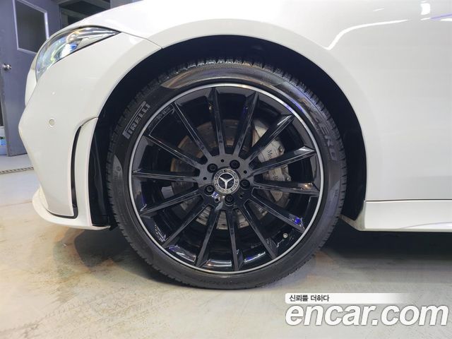 Mercedes-Benz CLS-Class C257 CLS400d 4MATIC AMG Line - фото 4