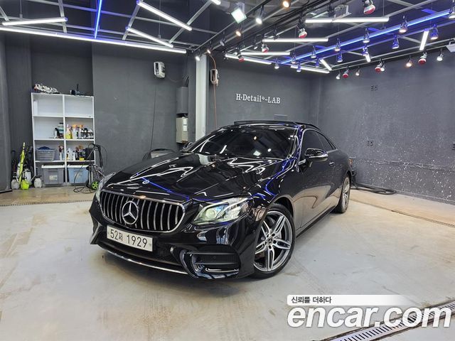 Mercedes-Benz E-Class W213 E220d Coupe - фото 0
