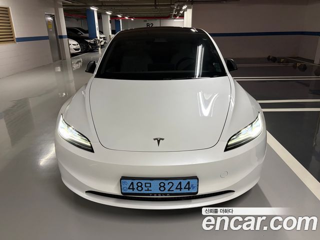 Tesla Model 3 RWD - фото 2