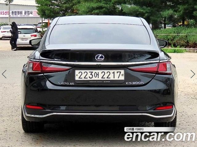Lexus ES 7-го поколения Executive - фото 3
