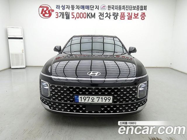 Hyundai Grandeur GN7 2,5 Gasoline 2WD Premium - фото 0