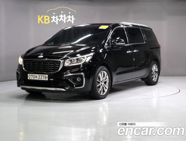 Kia Carnival Новый 9-Seater Prstige - фото 0