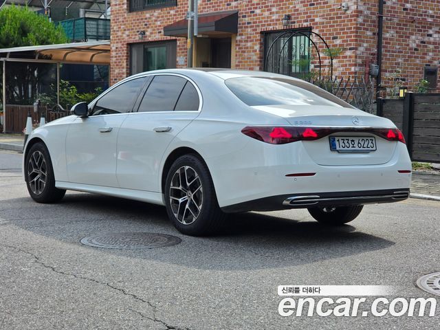 Mercedes-Benz E-Class W214 E200 Avantgarde - фото 3