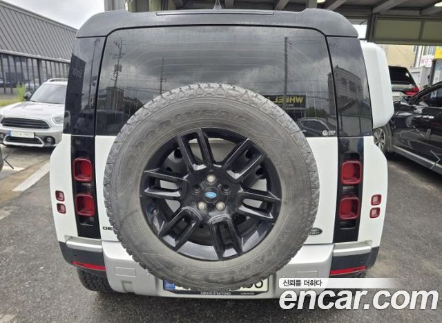 Land Rover Defender L663 90 D250 S - фото 2