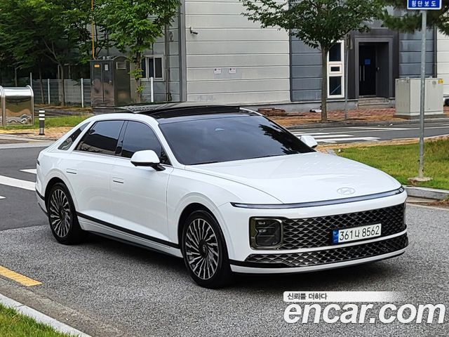 Hyundai Grandeur GN7, гибрид Calligraphy - фото 0