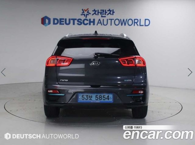 Kia Niro EV Noblesse - фото 3