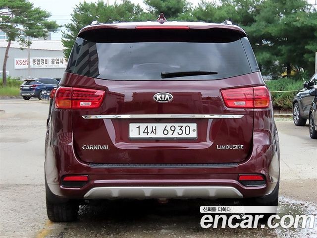 Kia Carnival Новый 7-Seater Limousine President - фото 3