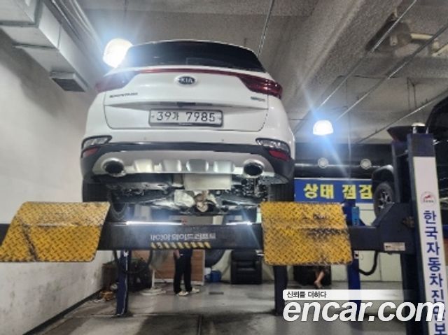 Kia Sportage Diesel 2.0 2WD Inteligent - фото 1