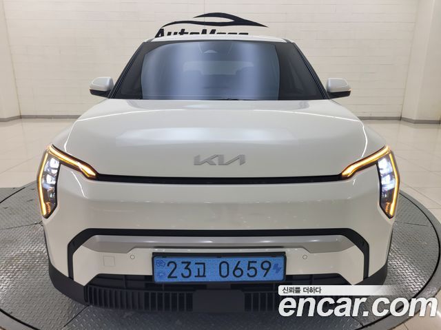 Kia EV3 Long Range 2WD AIr - фото 2