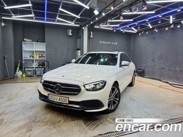 Mercedes-Benz E-Class W213 E350 4MATIC Avantgarde - фото 2