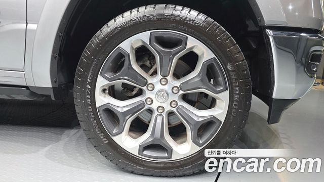Dodge Ram Pick Up 5.7 - фото 4