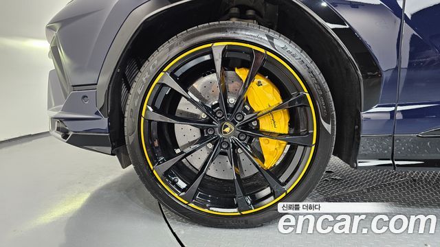 Lamborghini Urus 4.0 V8 S - фото 4