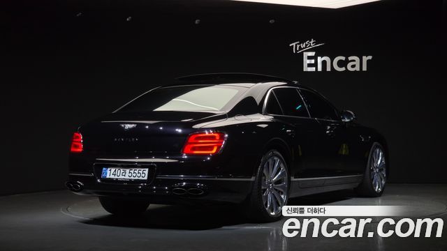Bentley Flying Spur 3-го поколения 4.0 - фото 1