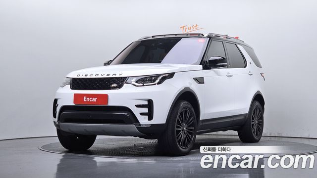 Land Rover Discovery 3.0 SD6 HSE Luxury - фото 0