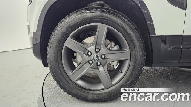 Land Rover Defender L663 90 D250 X-Dynamic SE - фото 4