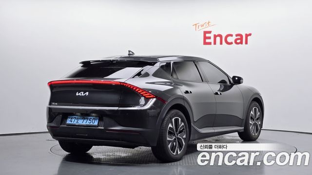 Kia EV6 Standard Air - фото 0