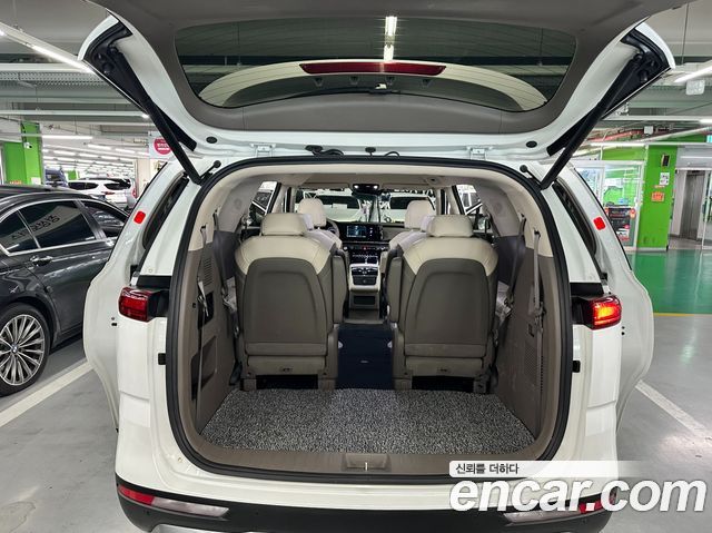 Kia Carnival 4-го поколения 9-Seater Noblesse - фото 4