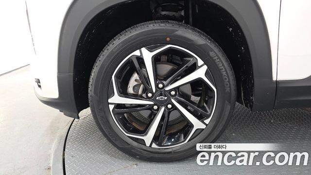 Chevrolet (GM Daewoo) Trailblazer 1.3 Turbo 4WD RS - фото 3