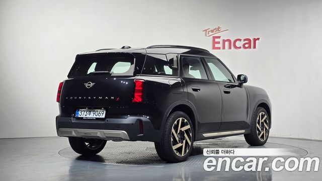 Mini Countryman S 3-го поколения ALL4 Favoured - фото 1
