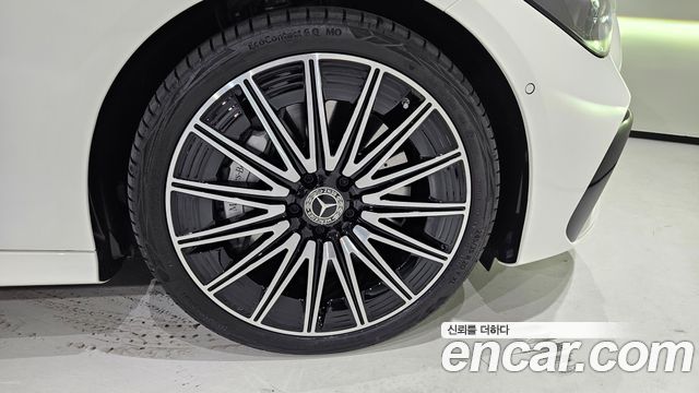 Mercedes-Benz CLE-Class C236 CLE450 4MATIC Cabriolet - фото 4