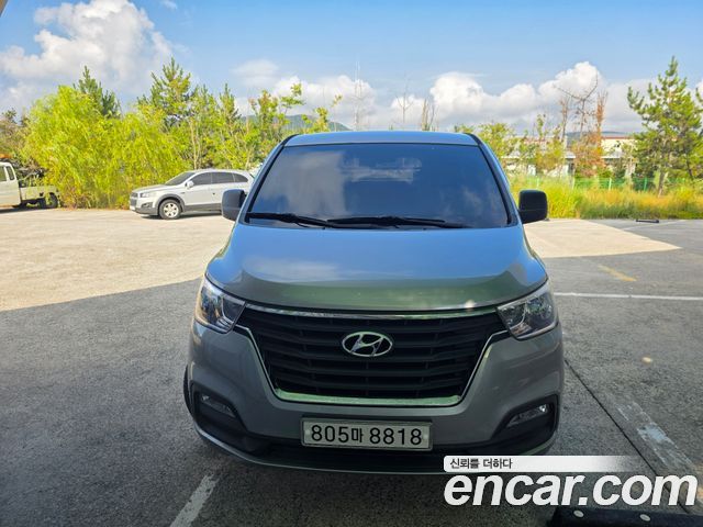 Hyundai Starex Новый Van 5-Seater Smart - фото 2