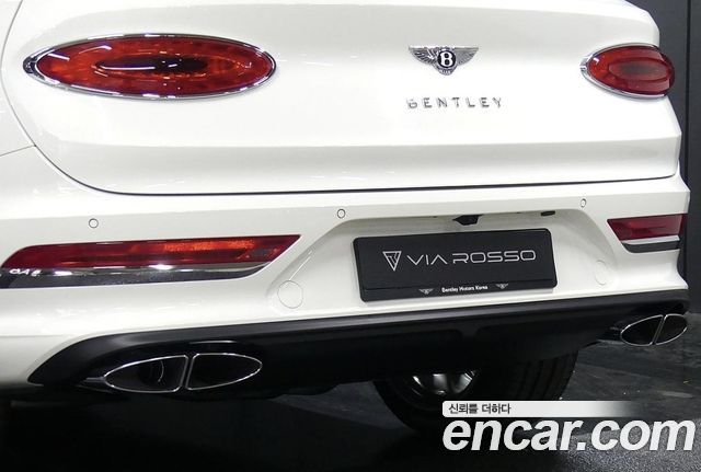 Bentley Bentayga 4.0 V8 - фото 1